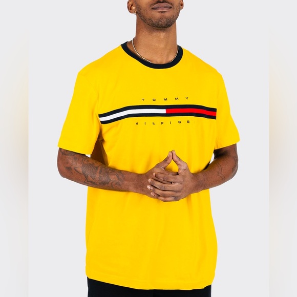 EUC Men’s Size Large Tommy Hilfiger Signature Logo Embroidered Tee Vivid Yellow - Picture 1 of 12
